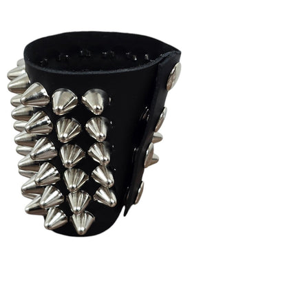 BC126UK  6 ROW UK77 STUD SHORT GAUNTLET BRACELET LEATHER
