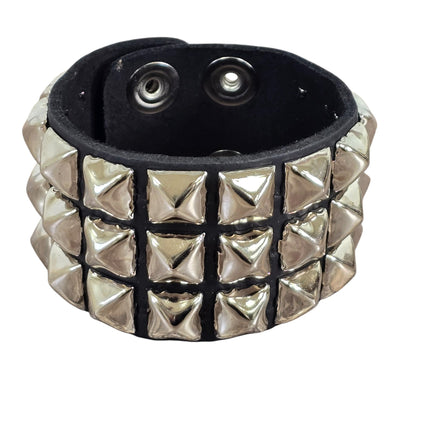SILVER PYRAMID STUDDED LEATHER  SNAP BRACELET