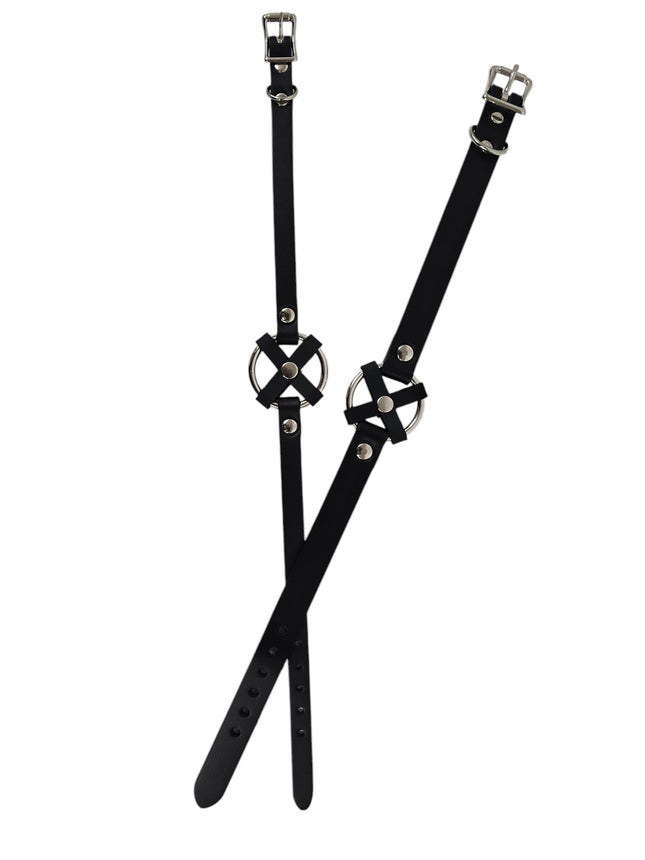 FCK675 MIDDLE O RING CROSS  BLACK 1/2" LEATHER BUCKLE CHOKER