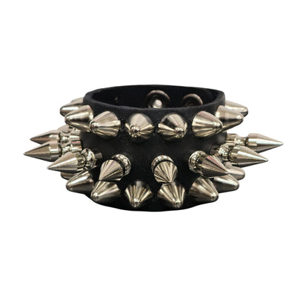 BC138  1/2" STUUDED 1" SPIKE 1 3/4" SNAP BRACELET