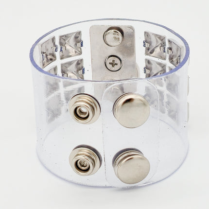 BC463VN-CLR  STUDDED METAL PLATE O RING CUFF