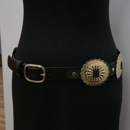 BT577 LARGE CONCHO 1 1/4" WIDE BELT