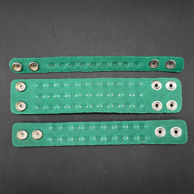 GREEN GENUINE LEATHER  PYRAMID STUDDED LEATHER  SNAP BRACELET