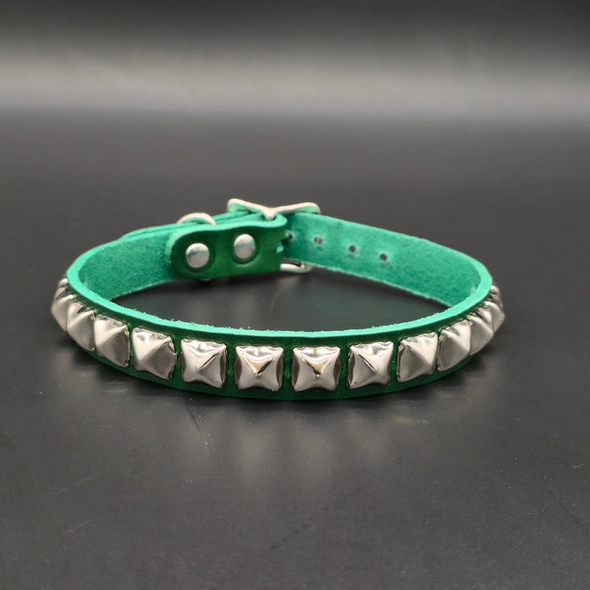 CK140 GENUINE GREEN LEATHER STUDDED CHOKER
