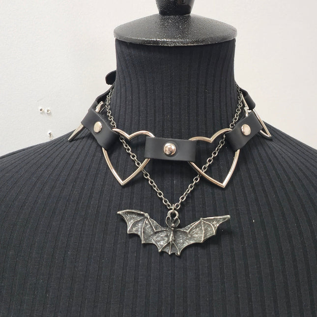 FCK635 LARGE 4 HEART RING LINK CHOKER