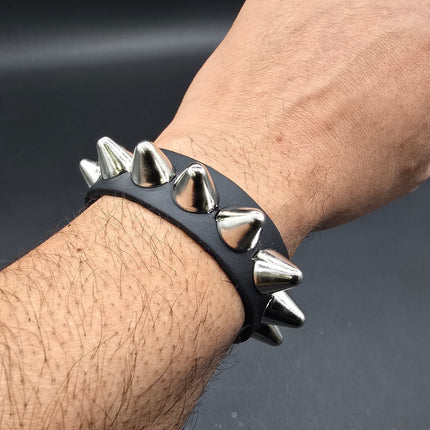 BC194UK 1 ROW 1/2" ROUND STUDDED  SNAP BRACELET