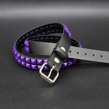 BT117-PPS  POWDER COATED PURPLE PYRAMID STUDDED BELT
