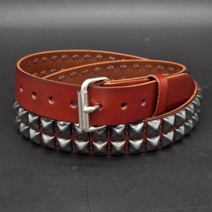 BT117BRN-BS  POWDER COATED GUN METAL PYRAMID STUDDED BELT