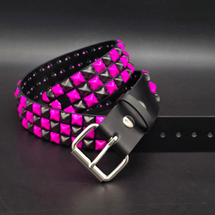 BT555-PS PINK BLACK CHECKERED PYRAMID STUD BELT