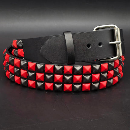 BT555-RS BLACK RED CHECKERED 1/2" PYRAMID STUD BELT 1 3/4" WIDE