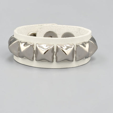 WHITE LEATHER PYRAMID STUDDED LEATHER  SNAP BRACELET