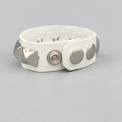 WHITE LEATHER PYRAMID STUDDED LEATHER  SNAP BRACELET