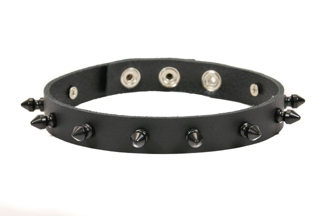 AB134 SPIKE ARMBAND