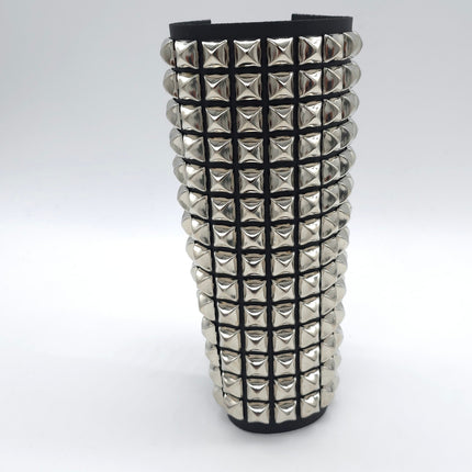 ARM162 LEATHER  1/2" PYRAMID  STUD 15 ROW 9" LONG GAUNTLET