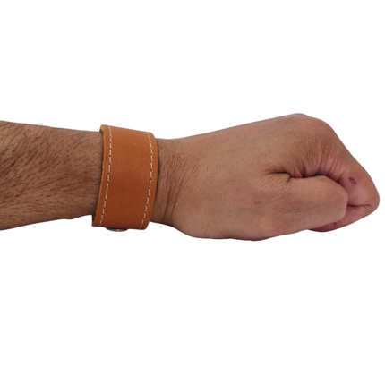 BC100BROWN  GENUINE LEATHER  CUFF SNAPPED BRACELET