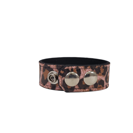 BC100CHEETAH GENUINE  LEATHER LEOPARD CUFF SNAPPED BRACELET