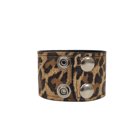 BC100CHEETAH GENUINE LEATHER LEOPARD CUFF SNAPPED BRACELET