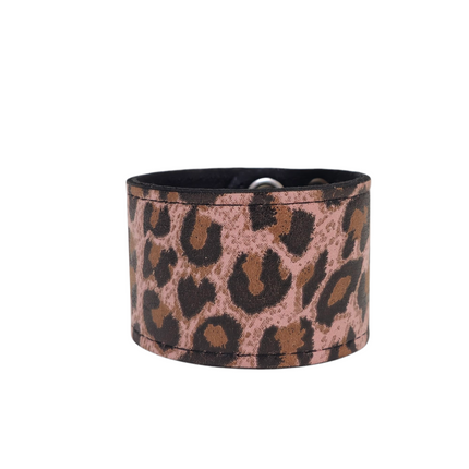 BC100CHEETAH GENUINE LEATHER LEOPARD CUFF SNAPPED BRACELET