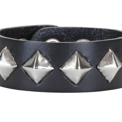BC104  DIAMOND STUDDED BRACELET