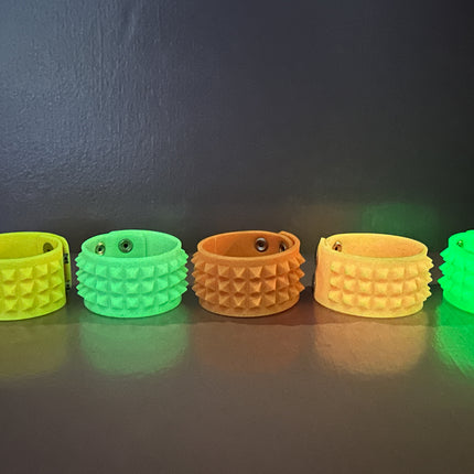 BC107 SILICONE GLOW IN THE DARK BRACELET