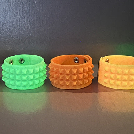 BC107 SILICONE GLOW IN THE DARK BRACELET
