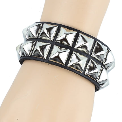 BC112 2 ROW 1/2" PYRAMID SNAP BRACELET