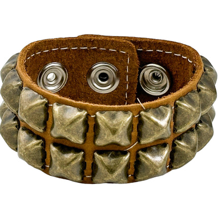 BC112CZ  ANTIQUE 2 ROW  PYRAMID STUD BRACELET CRAZY HORSE LEATHER