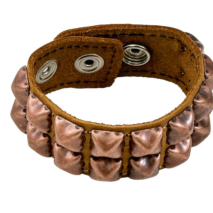 BC112CZ  ANTIQUE 2 ROW  PYRAMID STUD BRACELET CRAZY HORSE LEATHER
