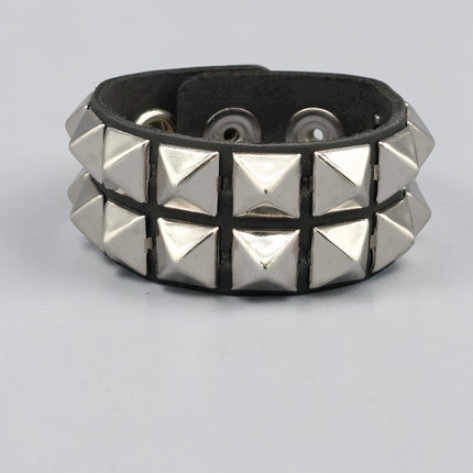 POINTY TOP PYRAMID STUDDED LEATHER  SNAP BRACELET