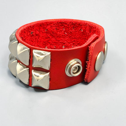 BC112ITL  ITALIAN GENUINE LEATHER DOUBLE ROW  STUDDED BRACELET