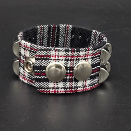 BC112PD PLAID 2 ROW PYRAMID STUDDED BRACELET CUFF