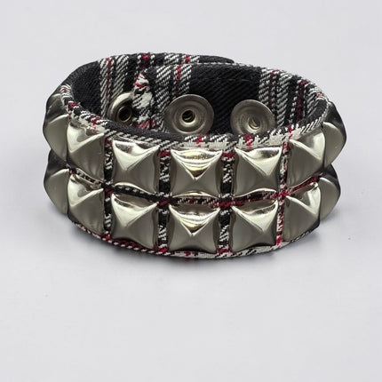 BC112PD PLAID 2 ROW PYRAMID STUDDED BRACELET CUFF