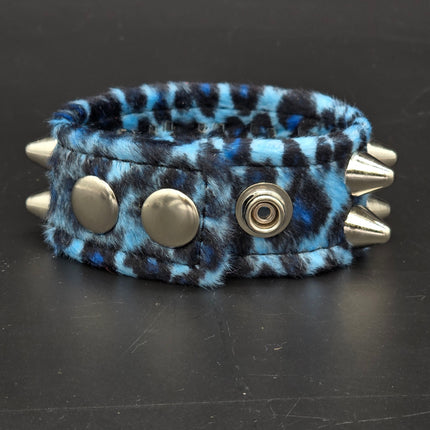 BC112UK77 LEOPARD TWO ROW FUZZY LEOPARD UK77  STUDDED BRACELET CUFF
