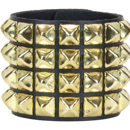 BC122 SNAP BRACELET WITH 4 ROW 1/2" PYRAMIDS