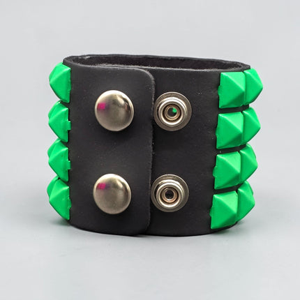 BC122 4 ROW 1/2" PYRAMIDS STUDDED SNAP BRACELET