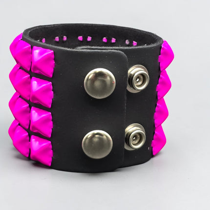 BC122 4 ROW 1/2" PYRAMIDS STUDDED SNAP BRACELET