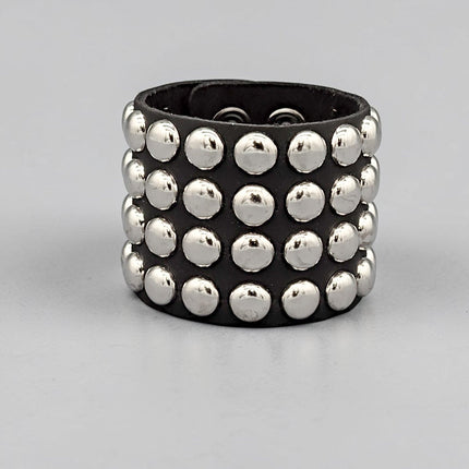 BC122RND FOUR  ROW LARGE ROUND  STUD SHORT GAUNTLET BRACELET LEATHER