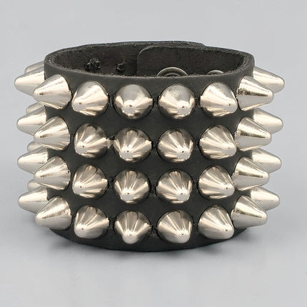 BC127UK77 112UK77  194UK77  LARGE UK77 CONE STUD BRACELET