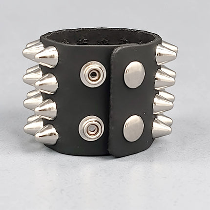 BC127UK77 112UK77  194UK77  LARGE UK77 CONE STUD BRACELET