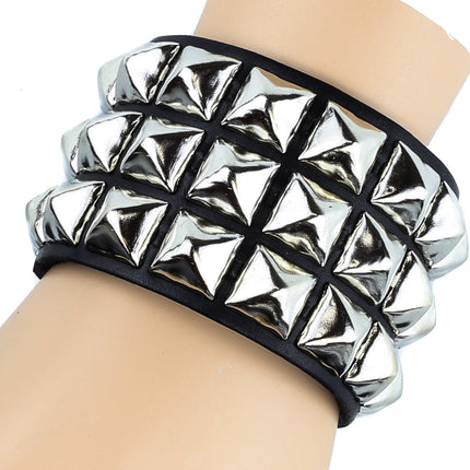 BC127 3 ROW 1/2" PYRAMID STUD SNAP BRACELET