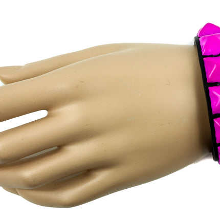 BC127 3 ROW 1/2" PYRAMID STUD SNAP BRACELET