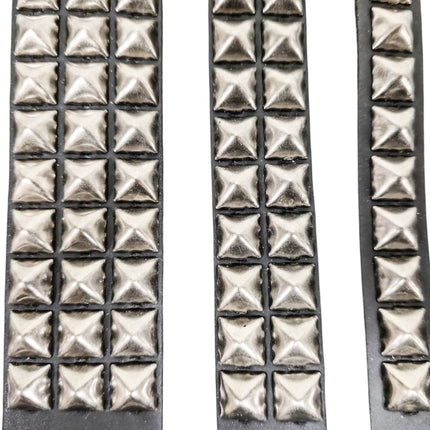 ANTIQUE SILVER PYRAMID STUDDED LEATHER  SNAP BRACELET