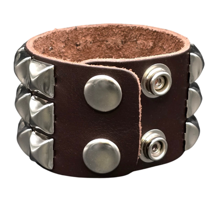 BC127BRN-SIL. LATIGO BROWN  LEATHER ANTIQUE STUDDED BRACELET