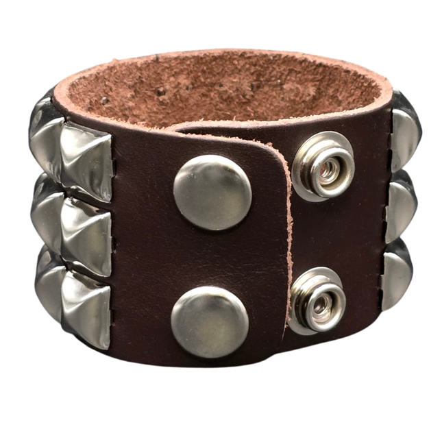 BC127BRN-SIL. LATIGO BROWN  LEATHER ANTIQUE STUDDED BRACELET