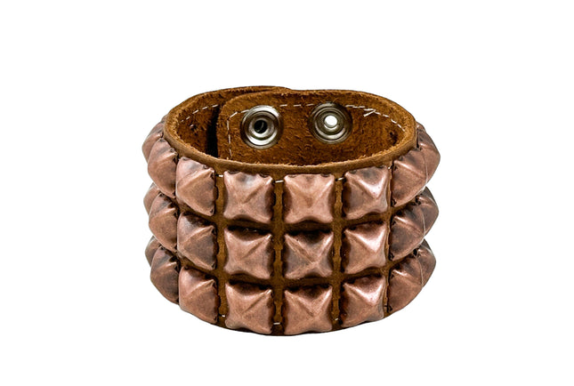 BC127CZ  ANTIQUE 3 ROW  PYRAMID STUD BRACELET CRAZY HORSE LEATHER