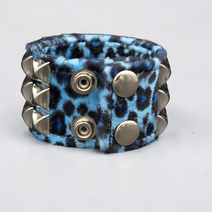 BC127LEOPARD THREE ROW FUZZY LEOPARD  PYRAMID STUDDED BRACELET CUFF