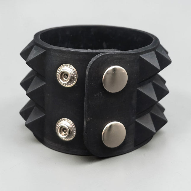 BC127RUB SILICONE RUBBER THREE ROW PYRAMID BRACELET