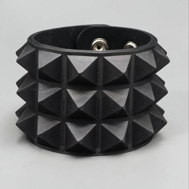 BC127RUB SILICONE RUBBER THREE ROW PYRAMID BRACELET