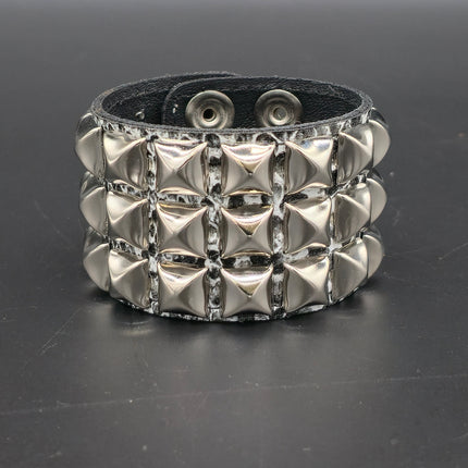 WHITE PYTHON SNAKE SKIN VEGAN  LEATHER STUDDED BRACELET