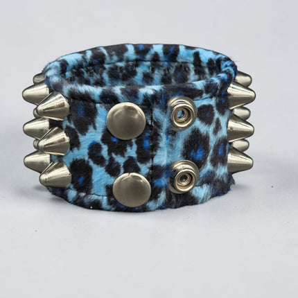 BC127UK77 LEOPARD THREE ROW FUZZY LEOPARD UK77  STUDDED BRACELET CUFF